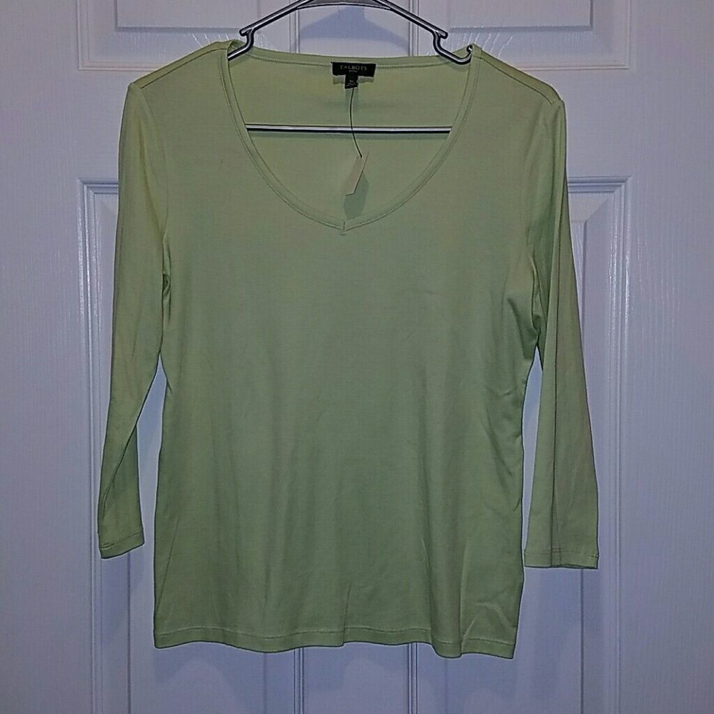Talbots Light weight top Sz. S/P. NWT